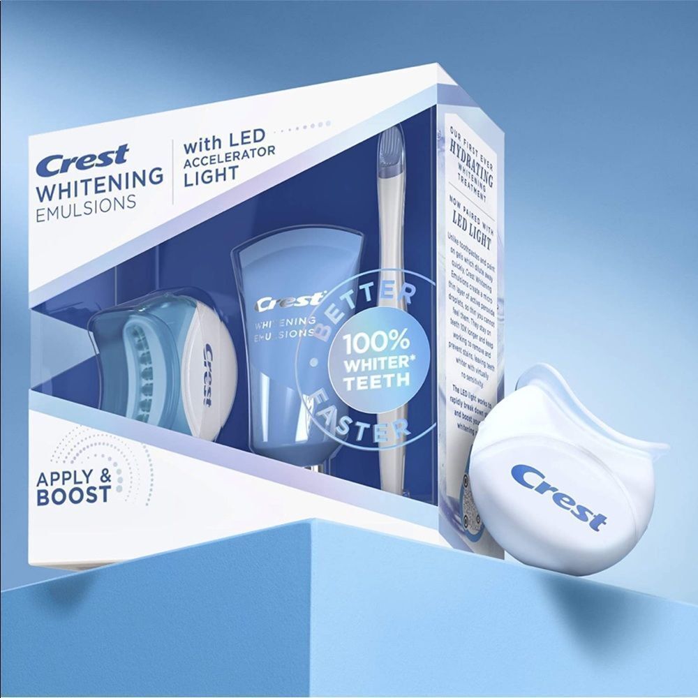 Crest LED Teeth Whitening Kit - Picture 9 of 12